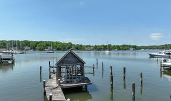 48 E LAKE Dr, Annapolis, MD 21403