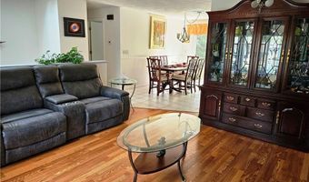 19 Black Walnut Dr, Coventry, RI 02816