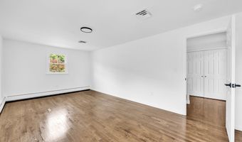5 Butternut Dr, Bloomfield, CT 06002