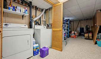 106 Brittin Ave, Bridgeport, CT 06605