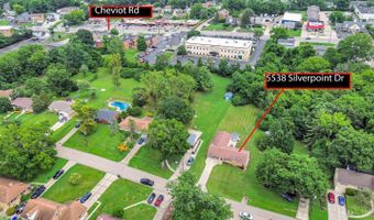 5538 Silverpoint Dr, Cincinnati, OH 45247