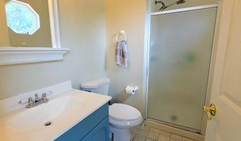 1 Lafayette Ct, Barnegat, NJ 08005
