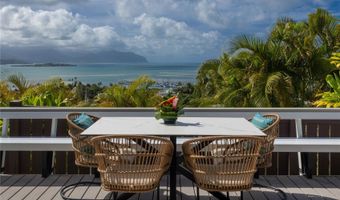 44-102 Kauinohea Pl, Kaneohe, HI 96744