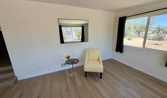 23895 W CANNON Dr, Congress, AZ 85332