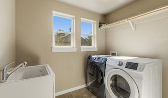 2534 NE Cretia Ct, Bend, OR 97701