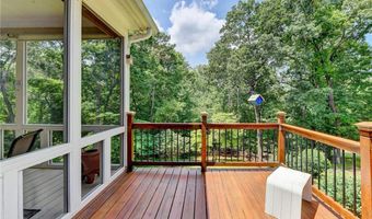 6393 Chestnut Pkwy, Flowery Branch, GA 30542