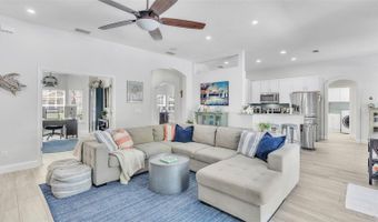 112 RUDY St, Auburndale, FL 33823