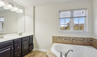 2421 BAILEYS POND Rd, Accokeek, MD 20607