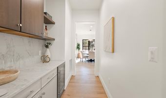 5804 RIDGEFIELD Rd, Bethesda, MD 20816