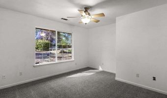 16840 Hawthorne Ave, Anderson, CA 96007