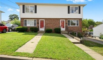 298 Heather St, Cranston, RI 02920