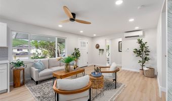 1237 Nanialii St, Kailua, HI 96734