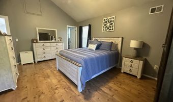 1008 Anchor Ave, Beachwood, NJ 08722