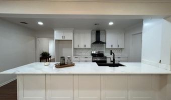 3913 Mount St, Berwick, LA 70342