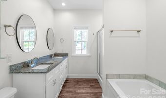 939 Old Stagecoach Rd, Camden, SC 29020