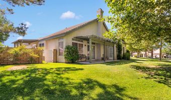 11238 Bunker Cir, Apple Valley, CA 92308