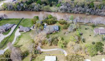 310 W Magnolia Ave, Abbeville, LA 70510