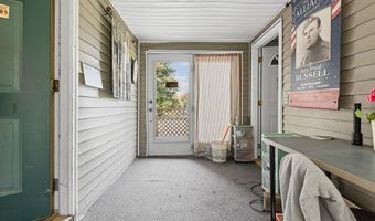 5869 Beechwood Ave, Alliance, OH 44601