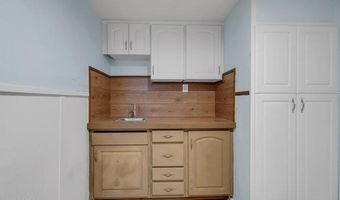 24 Woodland Rd, Bayville, NJ 08721