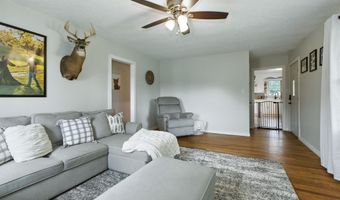 6049 E Mineral Koleen Rd, Bloomfield, IN 47424
