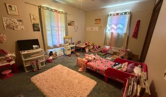 5736 Swanson Dr, Ashland, KY 41102