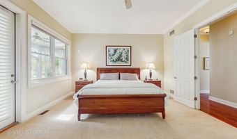 870 Legacy Rdg, Algonquin, IL 60102