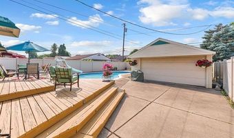 17543 Brody Ave, Allen Park, MI 48101