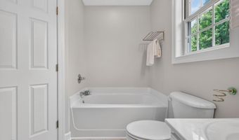 108 Grassy Ridge Ct, Apex, NC 27502