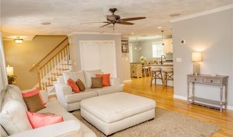 12 N Shore Dr, East Providence, RI 02915