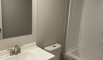 14142 Lorraine Rd 10, Biloxi, MS 39532