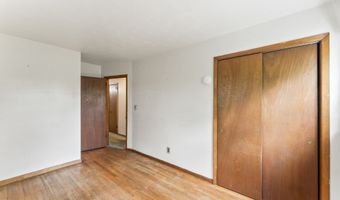 6 Sunrise Rd, Danbury, CT 06810
