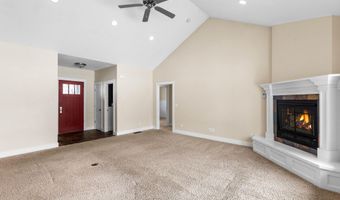 216 COLUMBINE St, Alpine, WY 83128