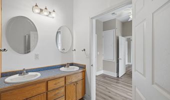 372 Reynoir St, Biloxi, MS 39530