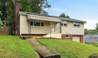 6927 FERN Ln, Annandale, VA 22003