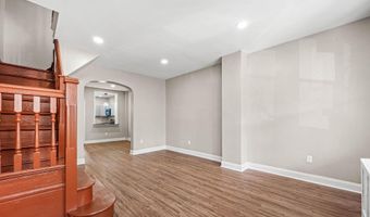205 W LOUDON St, Philadelphia, PA 19120