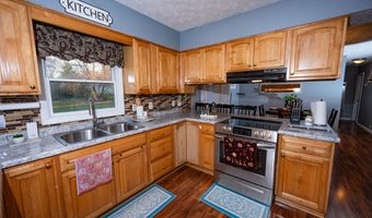 3336 W 53rd St, Anderson, IN 46011