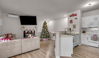 7216 SW MANOR Way F, Beaverton, OR 97078