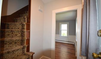153 Mt Hope Ave, Bristol, RI 02809