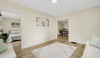 1611 Sprott St, Auburn, IN 46706