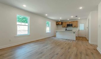 430 Main St, Bauxite, AR 72011