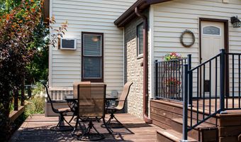 925 S 2nd St, Aberdeen, SD 57401