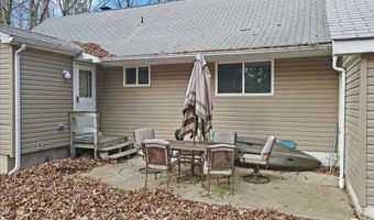 144 N SHORE Dr, Albrightsville, PA 18210