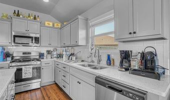 1537 Avalon Dr, Altus, OK 73521
