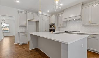 311 Summerville Ln, Athens, GA 30606