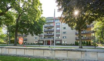 255 N Portage Path 216, Akron, OH 44303