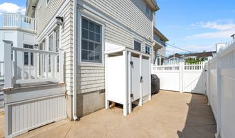 842 East Ave, Bay Head, NJ 08742