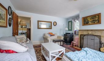 16 Francestown Rd, Bennington, NH 03442