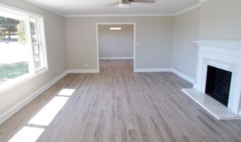 7 CHRISTOPHER Way, Anniston, AL 36207