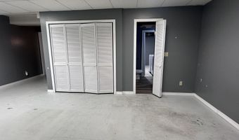 1207 8th St, Aurora, NE 68818