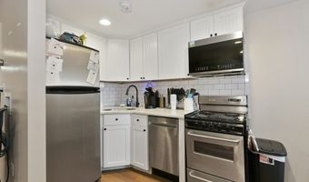 164 F St 4, Boston, MA 02127